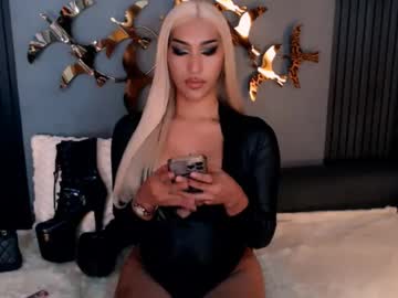 womanoftheworldx
