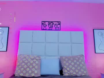 charlotte_kisss