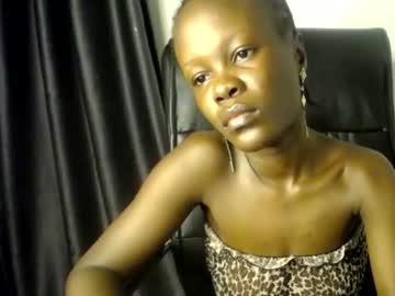 ebony_petitegirl