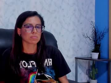 emily_loperaa