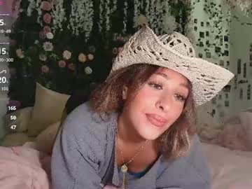 lyracovee