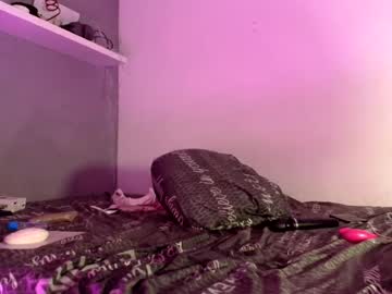 mia_chanel421