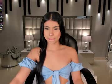 mialaurence_