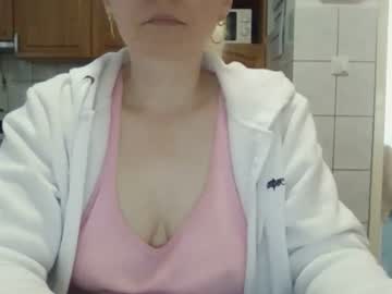 sanavi0806