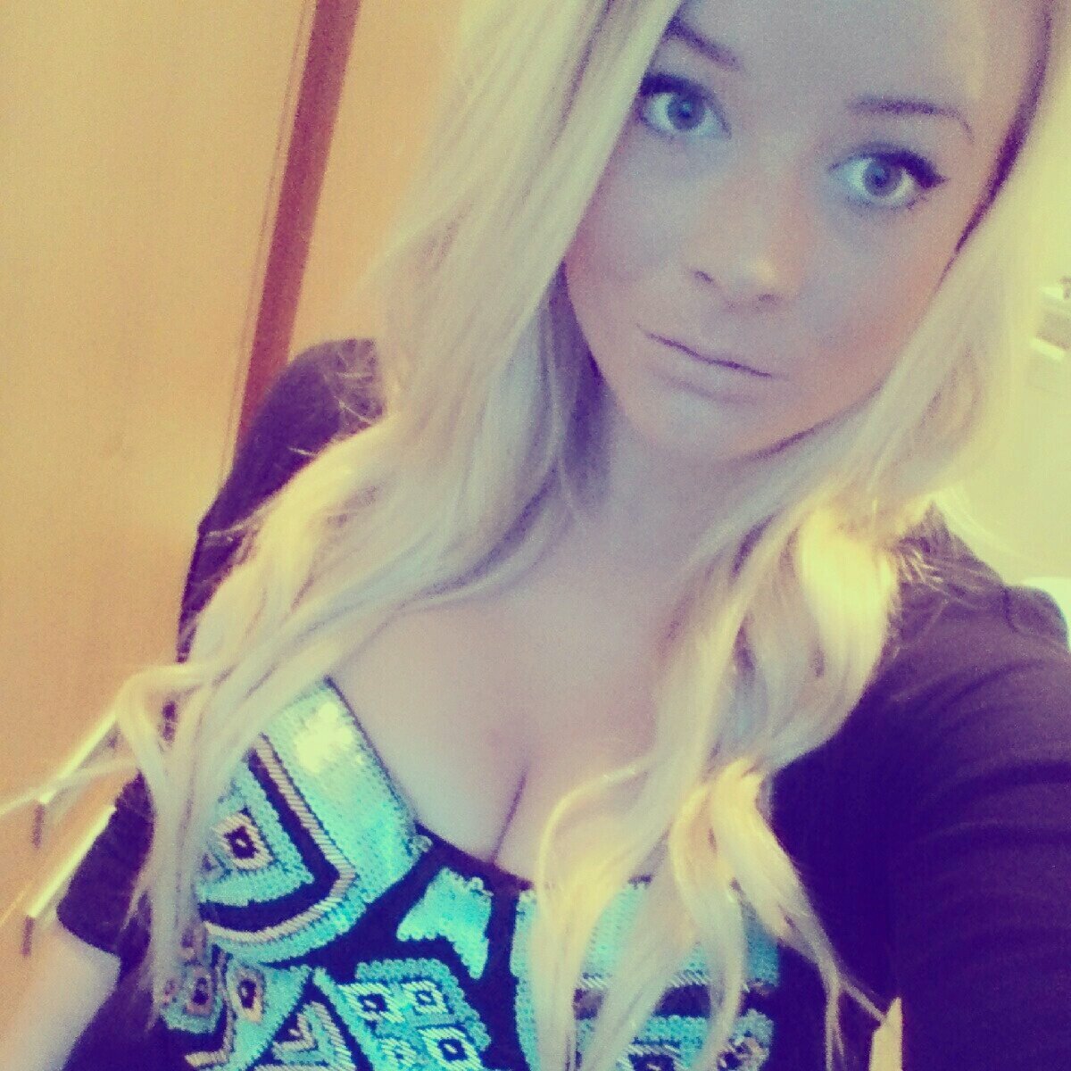 Random teens 18+ — 49