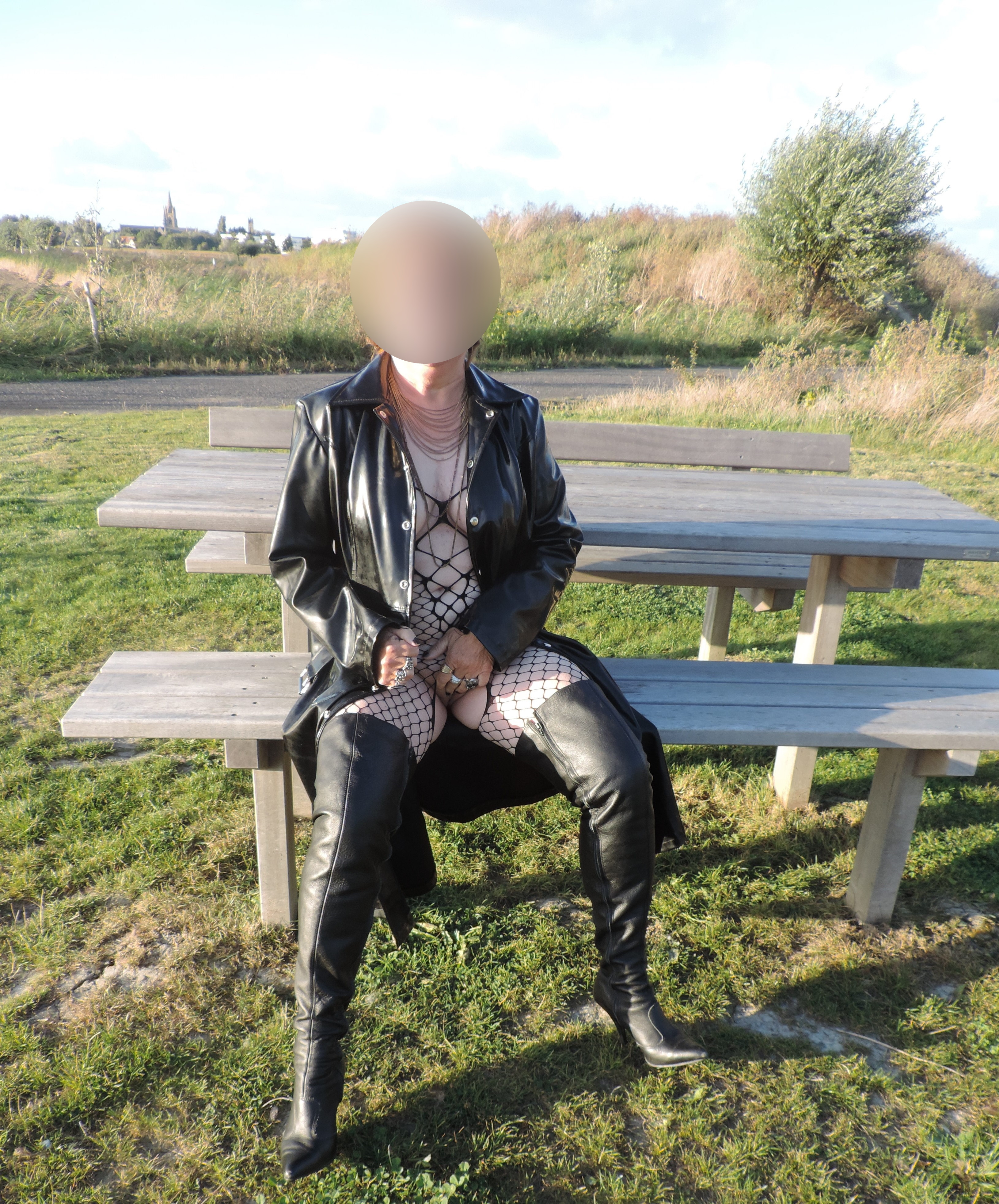Tine - horny slut outside masturbating — 27
