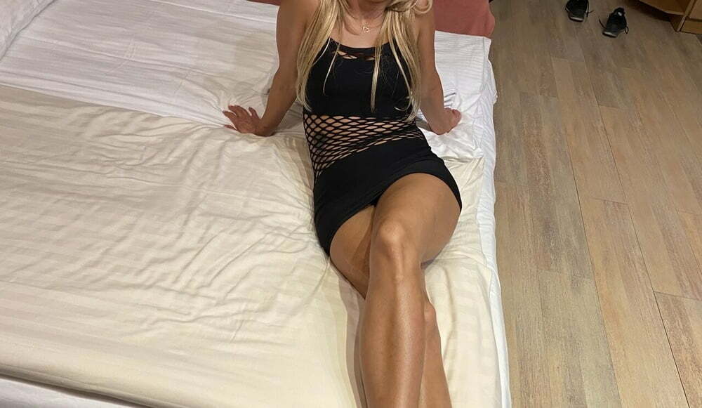 Blonde Polish married whore exposed — 16