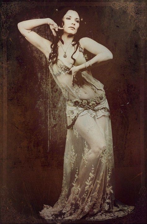 Vintage Gypsy Dancers — 39