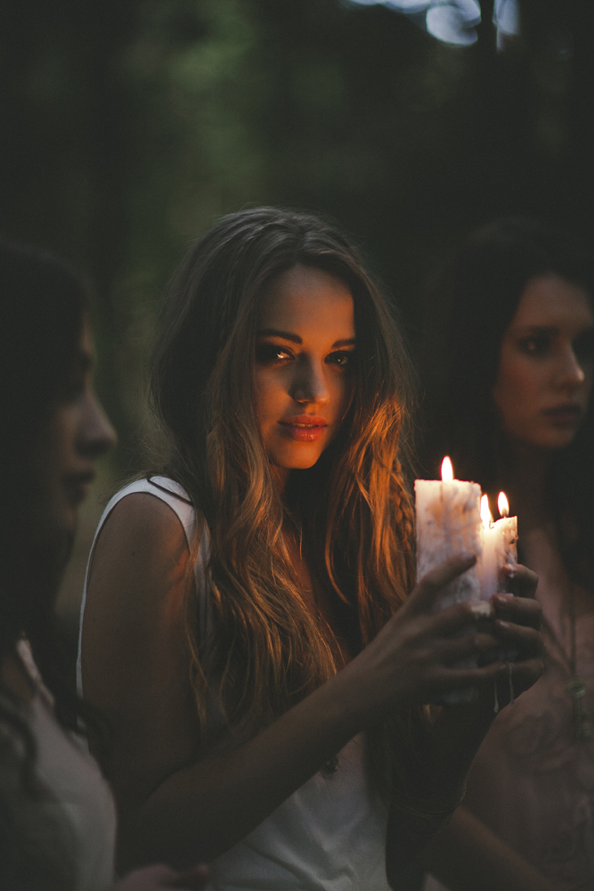 Brunettes — 8