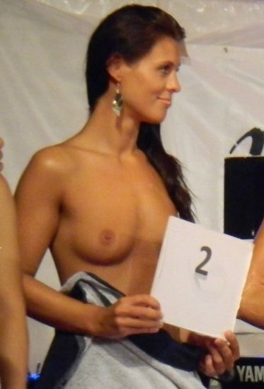 Koversada Nude Dancing in Public | Beauty Contest — 48