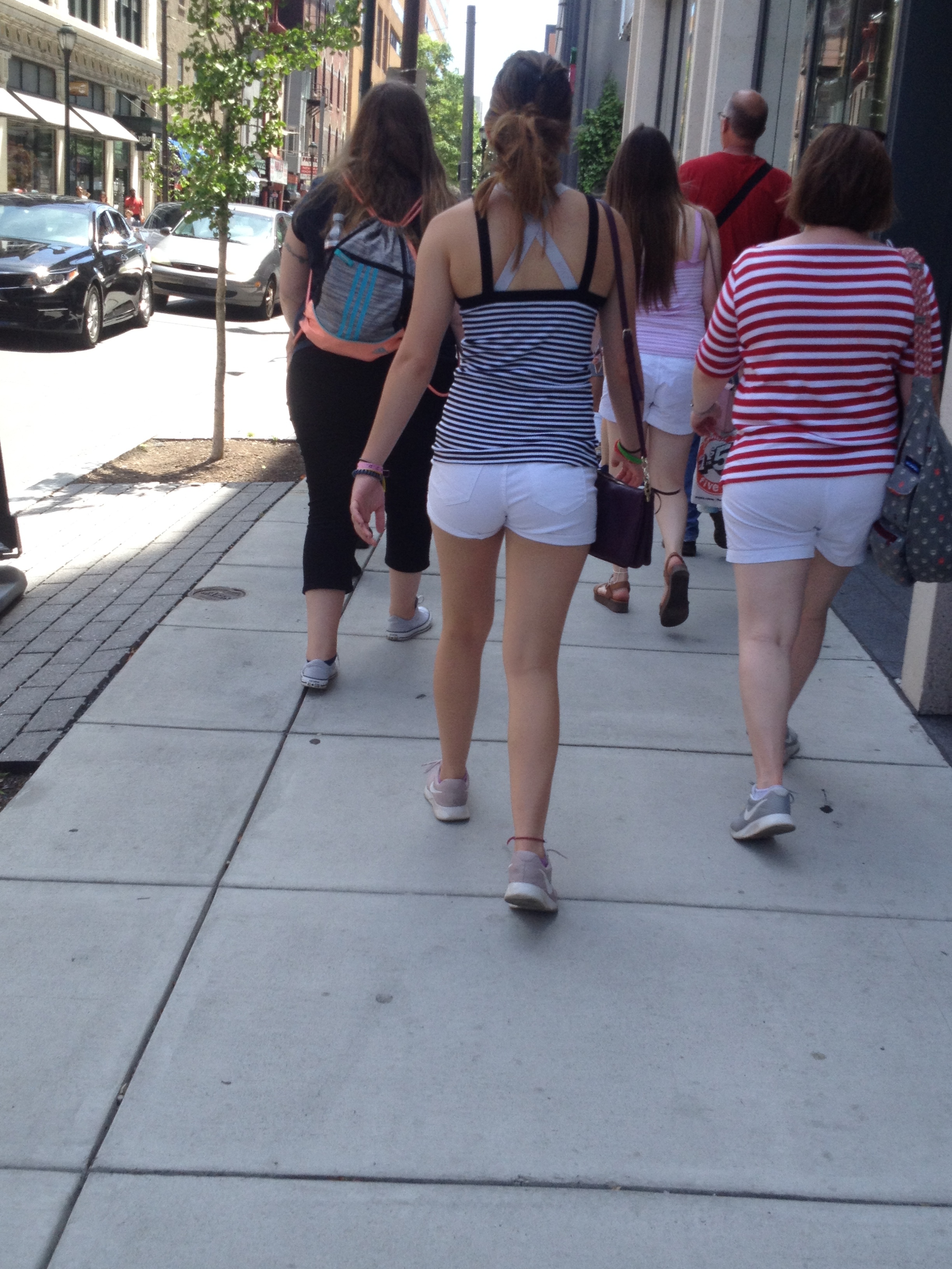 Candid Teen VPL in the City — 52